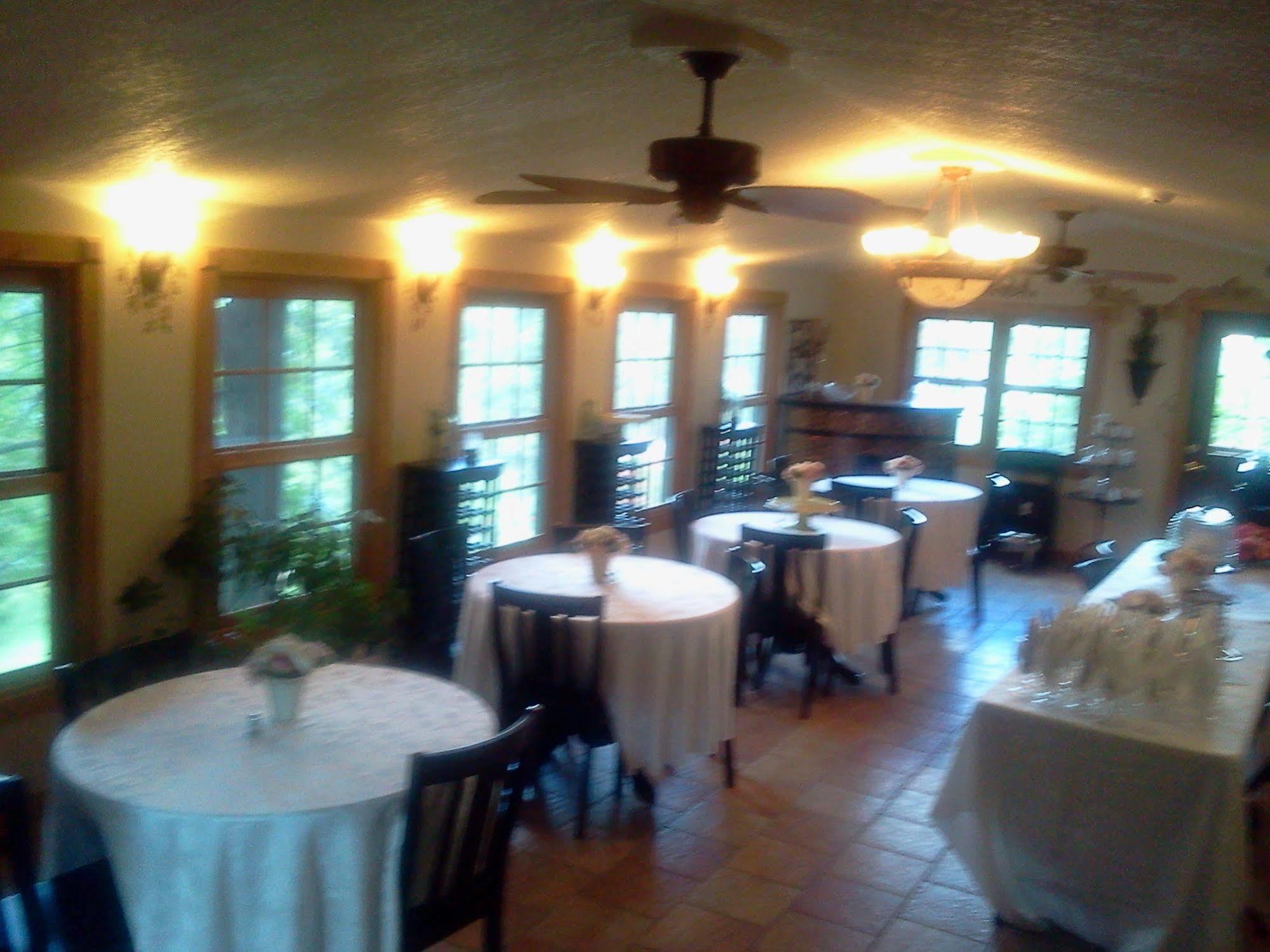 Bear Creek Lodge Cabin Resort Reeds Spring Экстерьер фото