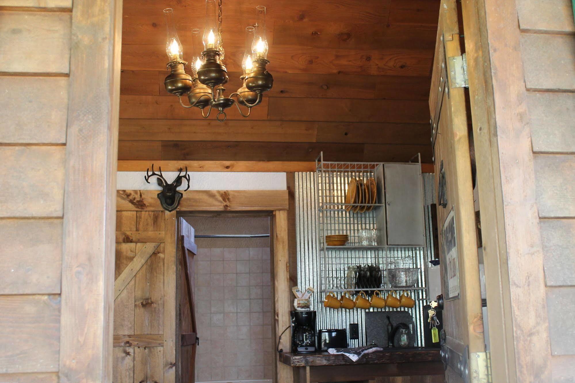 Bear Creek Lodge Cabin Resort Reeds Spring Экстерьер фото