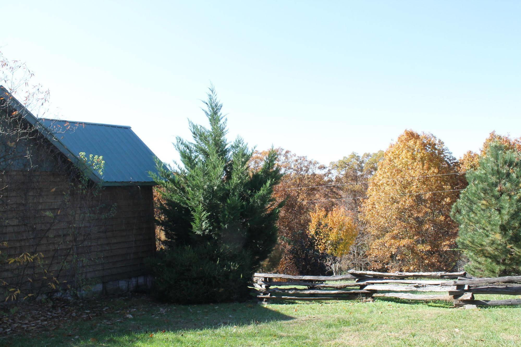 Bear Creek Lodge Cabin Resort Reeds Spring Экстерьер фото